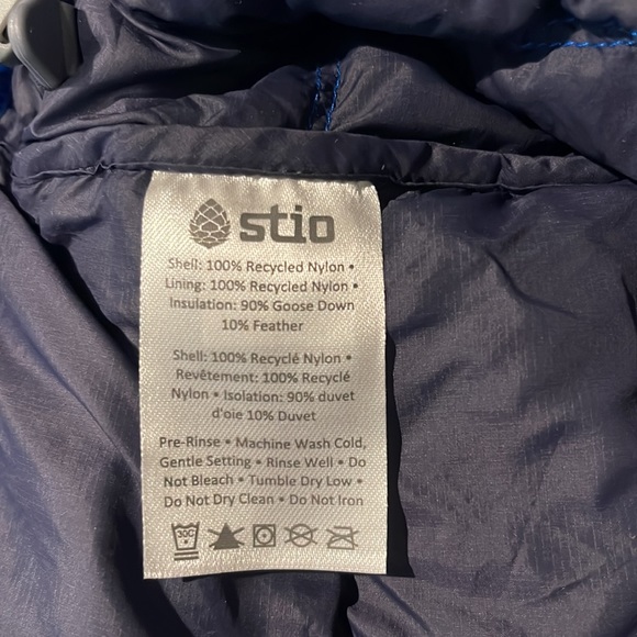 COPY - Stio Men’s Hometown Down Hooded Jacket - Picture 4 of 4